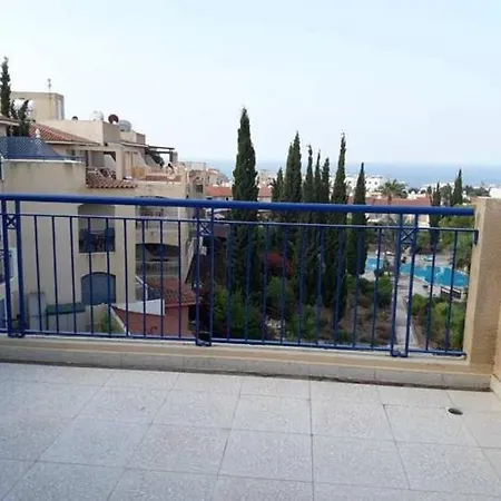 Regina Gardens: Spacious 2 Bedroom *